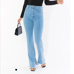 Show Me Your Mumu High Rise Nashville Slim Flare Jeans Split Hem Size 26  B15